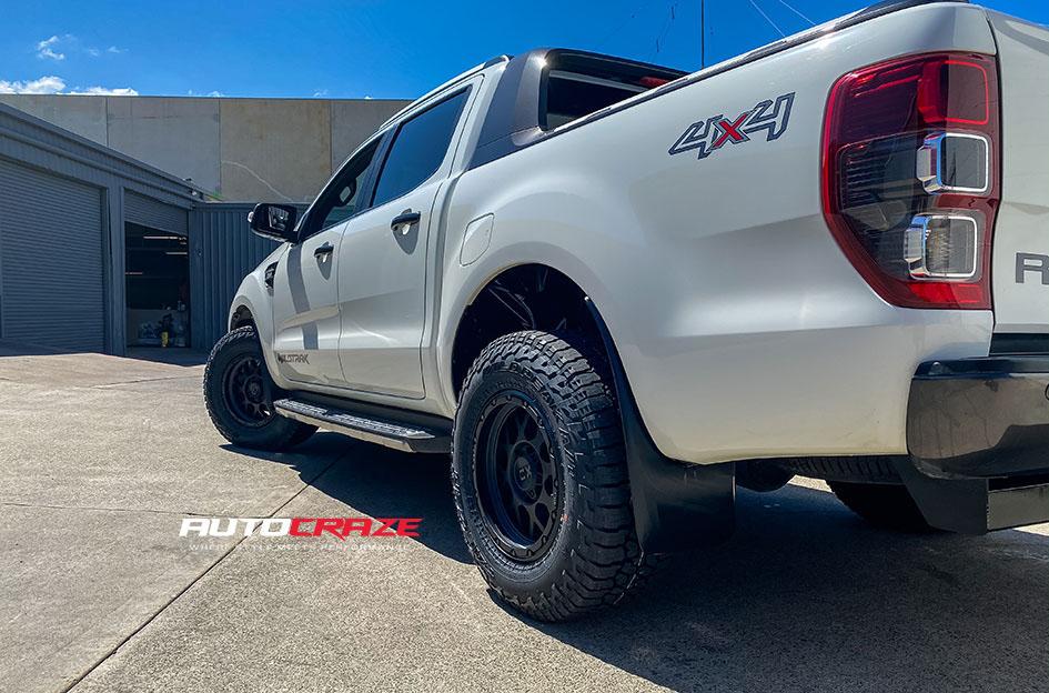 FORD RANGER GRENADE OR MATTE BLACK